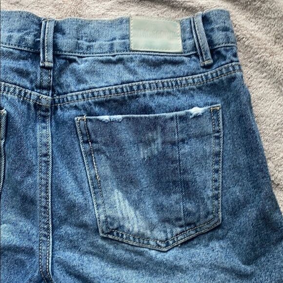 Sugar Magnolia shorts  cuffed super distressed  5 - Picture 7 of 10